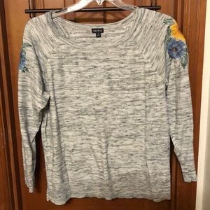 Torrid grey knit sweater with stitched flowers